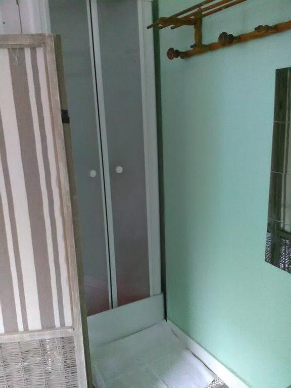 Le Parisien Hotell Saintes Eksteriør bilde